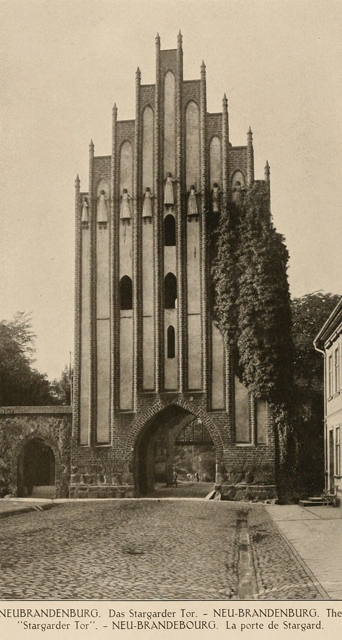 German architecture of the middle ages and Renaissance 1920 г. Иллюстрация 161. Готическая архитектура, иллюстрации из 16-и книг, часть 2-я. Архитектор Антон Булатецкий